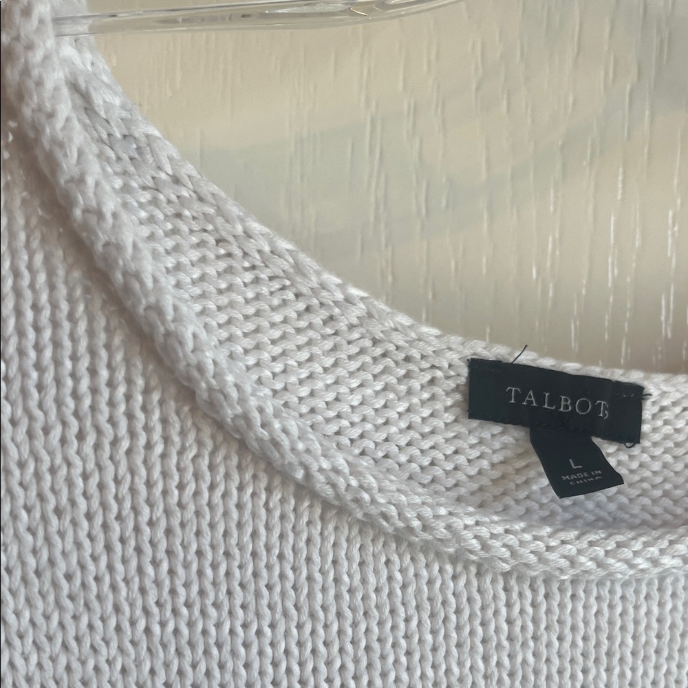 Talbots White Sweater with Pineapple Motif - Picture 7 of 11